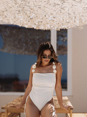 Atena White