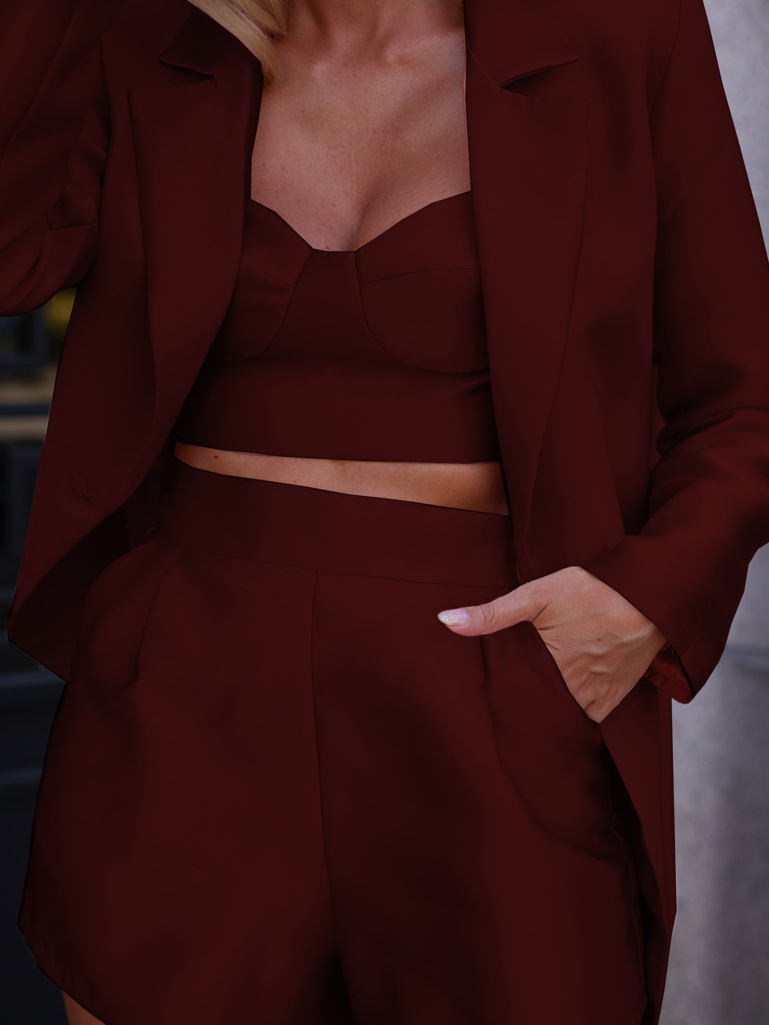 Charlize Bordeaux Blazer